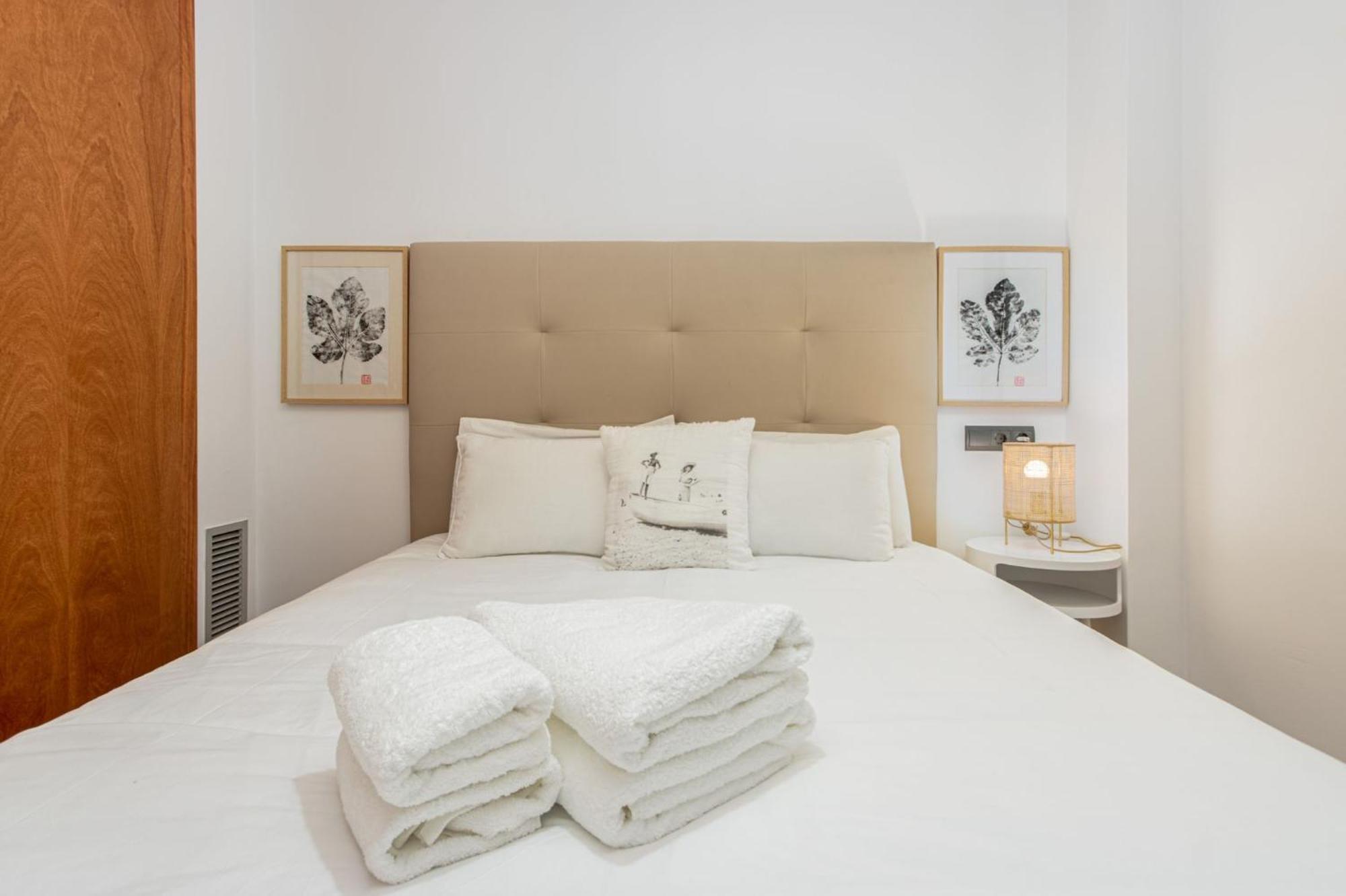 Apartment Milenial Marinapark - A Pie De Playa Con Piscina Y Parking